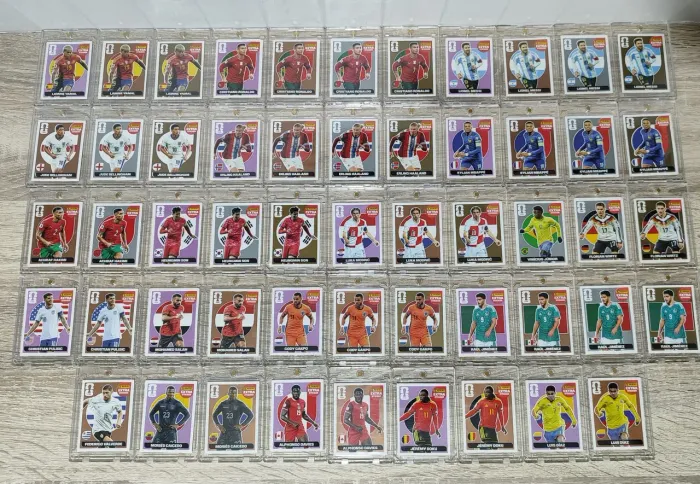 COLEÇÃO PREMIUM - 53 LEGENDS OFICIAIS PANINI FIFA WORLD CUP 2026
