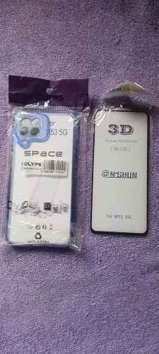 Capa e película 3D para M53