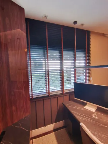 Cortinas e persianas