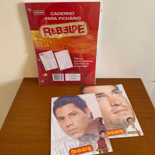 Refil fichário Rebelde RBD (novo lacrado) 