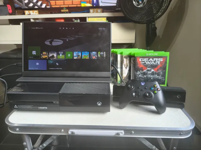 Xbox One Fat 500 GB + Kinect + Jogos + Controle