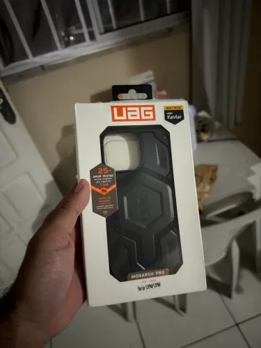 Case iPhone 12/13 pro max UAG
