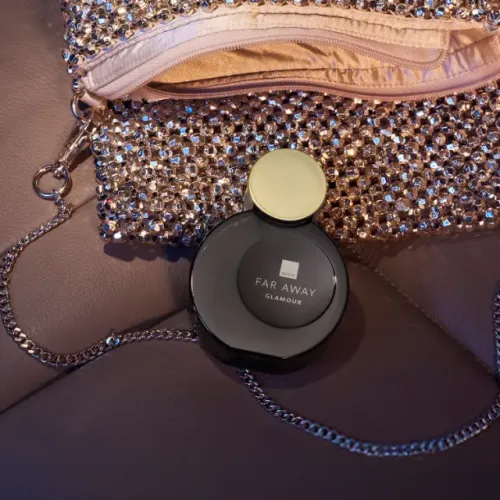 Far Away Glamour Deo Parfum - Avon