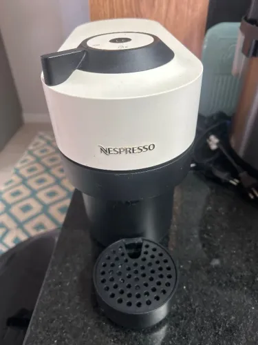 Cafeteira Nespresso Vertuo Pop