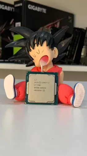 I7 7700