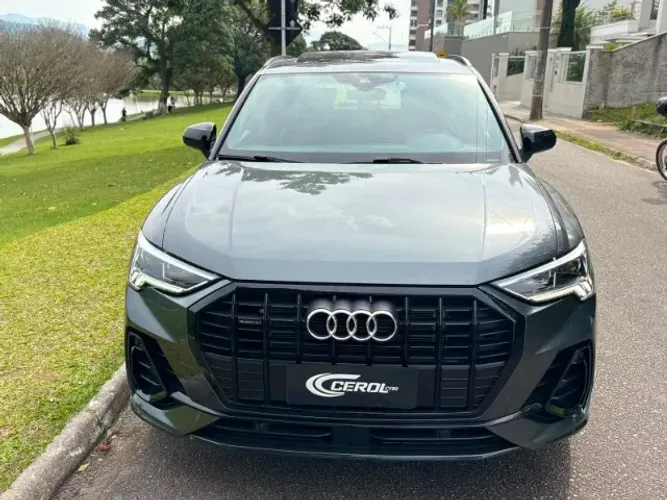 Audi Q3 Perf. Black 2.0 TFSI Tiptr. Quattro 2024