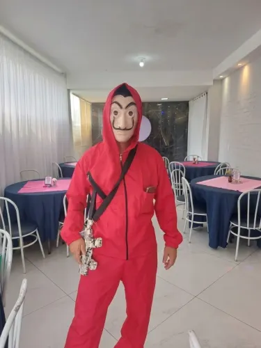 Fantasia La Casa de Papel Tam M - Usada 1x