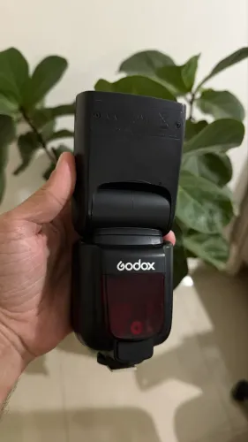 Flash Nikon Godox TT685n - pouco uso