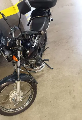 Vende se moto