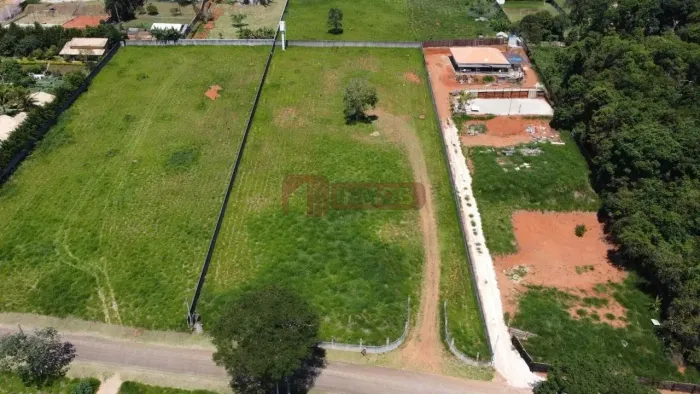 Condomínio Chácaras Cataguá - Terreno à Venda medindo 5.111 m² - Taubaté/SP.