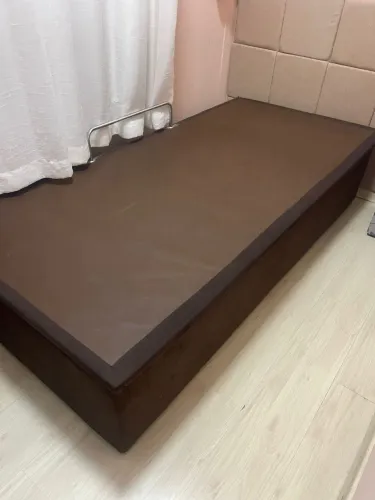 Cama solteiro baú Ortobom com colchão 