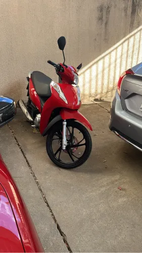 Honda Biz EX 125 flex ano 2024/2024 com 3800kms