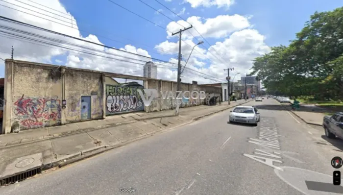 Terreno de esquina na Pedreira