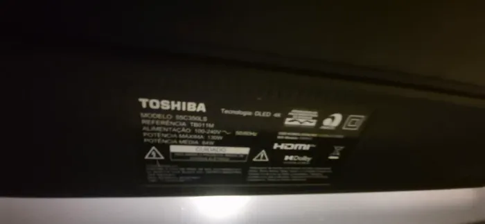 TV TOSHIBA 55" COM DEFEITO