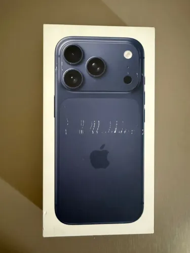 IPHONE 17 PRO LACRADO