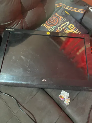 Tv aoc 32 polegadas sem nenhum defeito 
