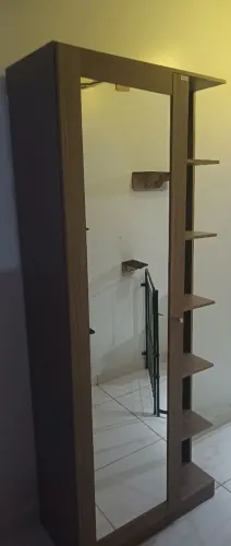 Armário multiuso/sapateira