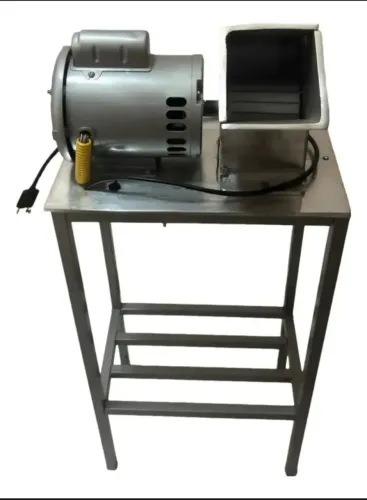 Máquina de moer/Ralar Aipim - motor elétrico/industrial 110v