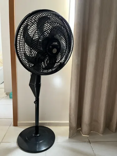 Ventilador de coluna Arno 