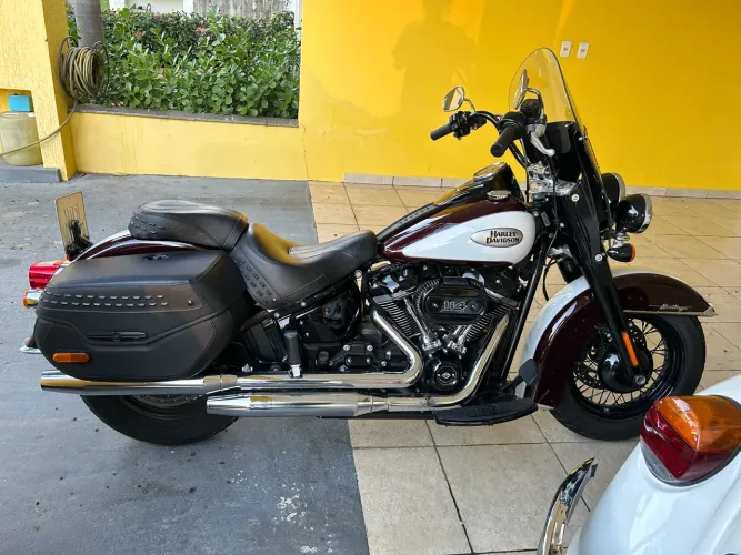 HARLEY-DAVIDSON SOFTAIL HERITAGE CLASSIC 114