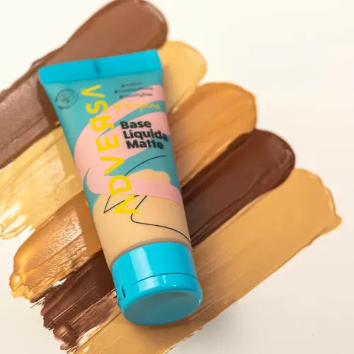 Base Líquida Matte Vegana Adversa 25g cor 200