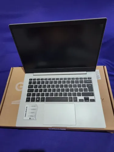 Galaxy Book GO IMPECÁVEL. 800,00 ACEITO CARTÃO