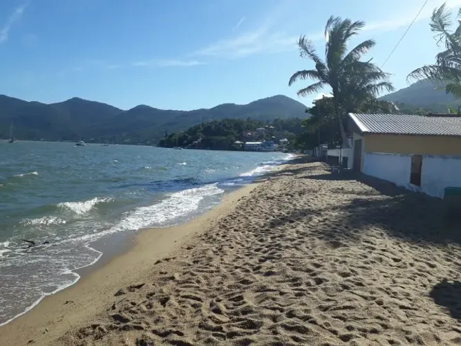 Temporada Casa Praia 4 quartos, Ilha da Magia, Florianópolis-SC