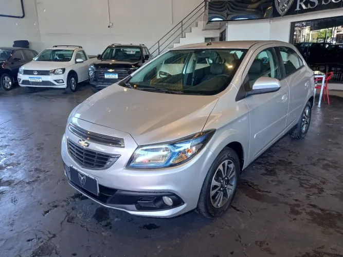 Chevrolet Onix Hatch LTZ 1.4 8V Flexpower 5P Mec. 2014
