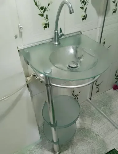 Pia de vidro