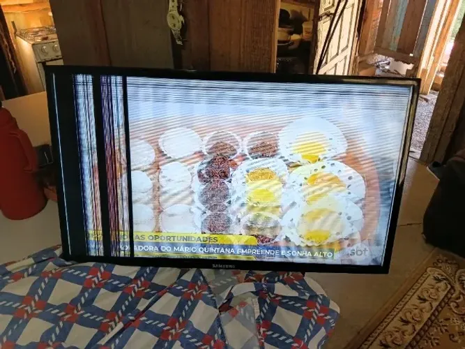 tv smarte 32 polegadas com defeito na tela