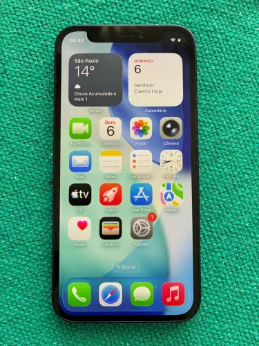 iPhone 12 min