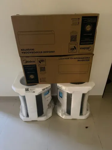 Ar-condicionado lacrado