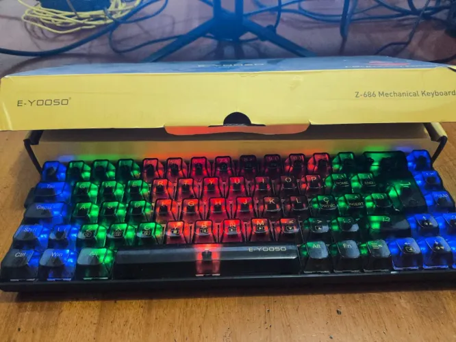 Teclado Mecânico Yooso 60% Switch Vermelho