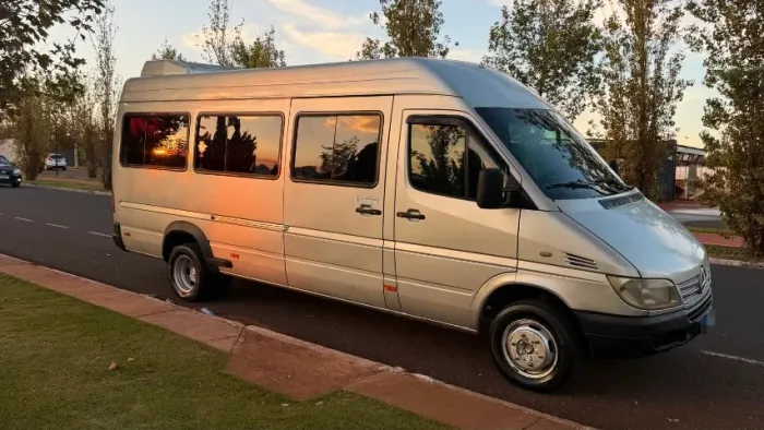 Mercedes-Benz Sprinter 413 Furgão Longo T.alto Diesel 2010