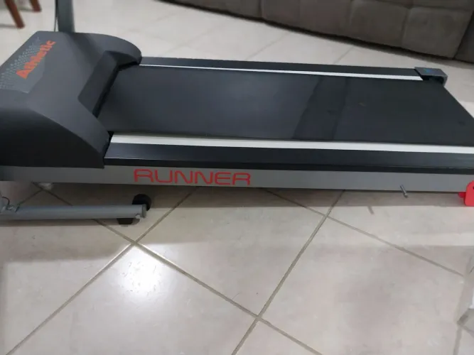 Venda uma esteira ergometrica