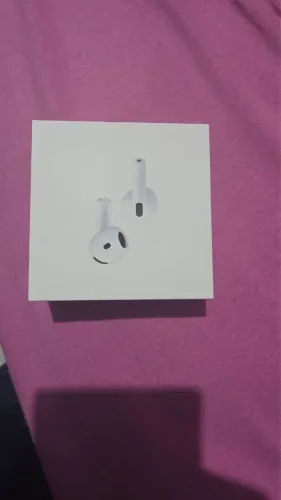 Air pods 5 lançamento carregamento por indução