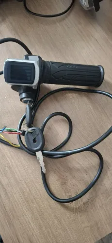 ACELERADOR DE BICICLETA ELÉTRICA