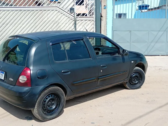 Renault Clio RL / Yahoo/ Authent. 1.0 8V 5P 2004