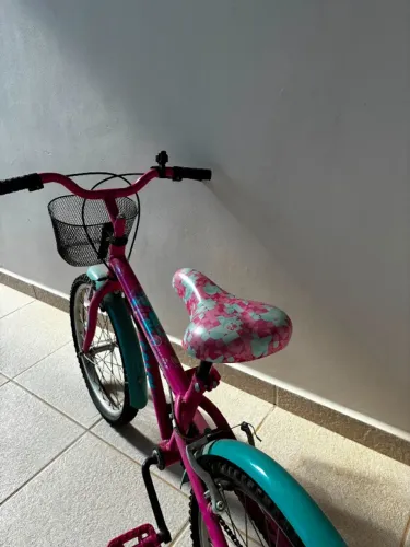 BICICLETA CALOI BARBIE