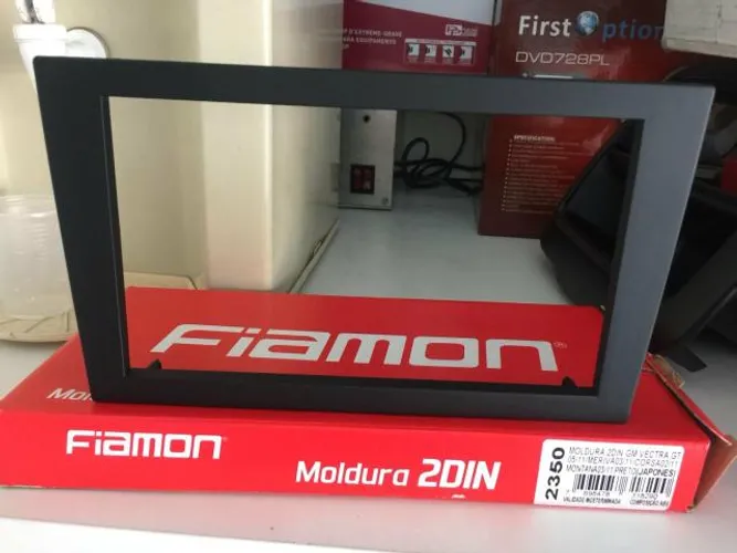 Moldura 2 dim vectra meriva e Montana corsa