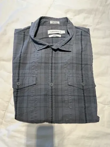 Camisa Calvin Klein tamanho M