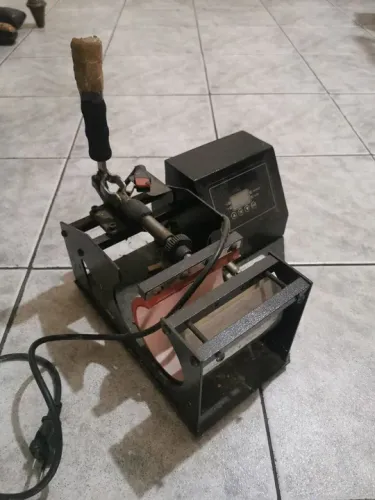 Máquina de Sublimação para Canecas