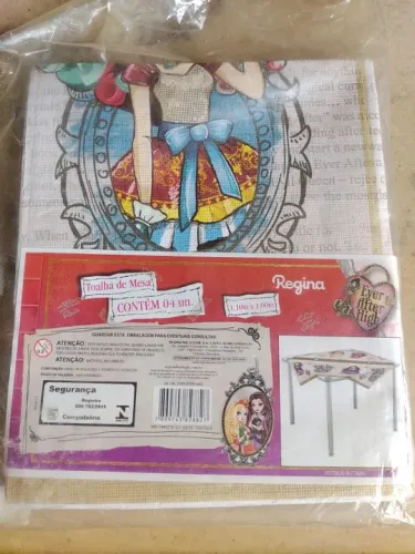 Toalha de Mesa Ever After High - Pacote com 04 unidades