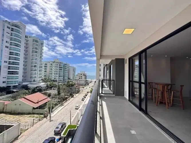 Locação Anual - Apartamento Mobiliado com 3 suítes e 2 vagas - Praia Brava 