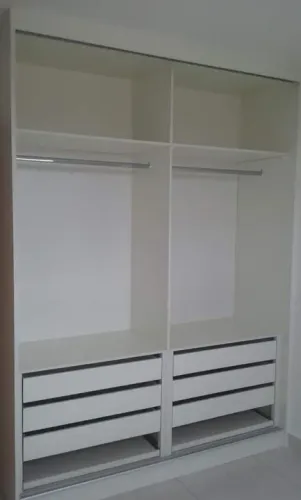 Guarda-roupas sob medida!