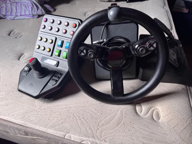 Votante logitech heavy equipment bundle