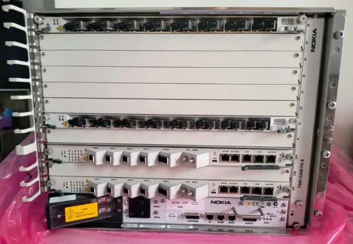 OLT Nokia ISAM 7360 FX-8 (1x FANT-F + 1x FGLT-B)