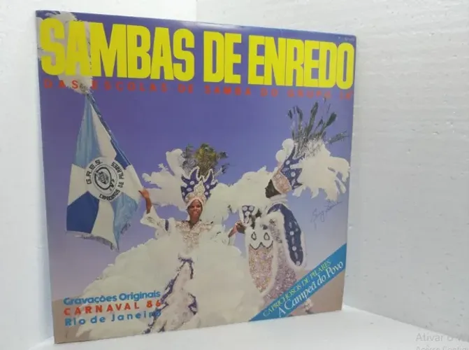 LP Vinil Sambas de Enredo das escolas de samba do grupo 1 A* - Rio de Janeiro 1986