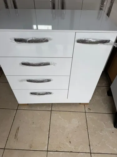 Comoda 04 gavetas e sapateiro