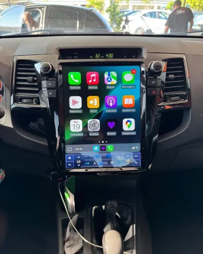 Tesla sw4 e hillux 12.1